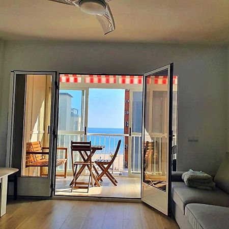 First Line Apartment With 3 Bedrooms And Seaviews Benidorm Exterior foto